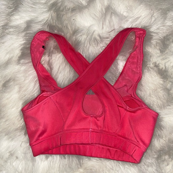 💕A d i d a s P i n k S p o r t s B r a 💕 - Picture 4 of 5